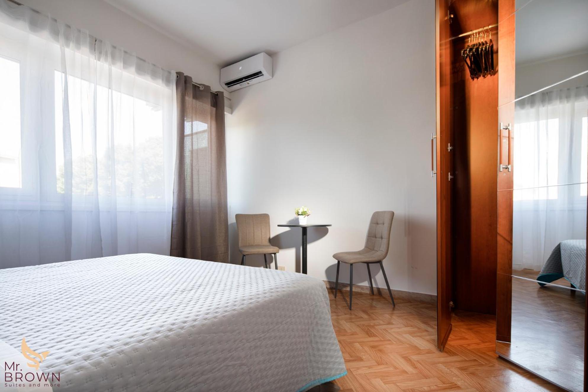 Mr Brown Home And Suites Roma Phòng bức ảnh