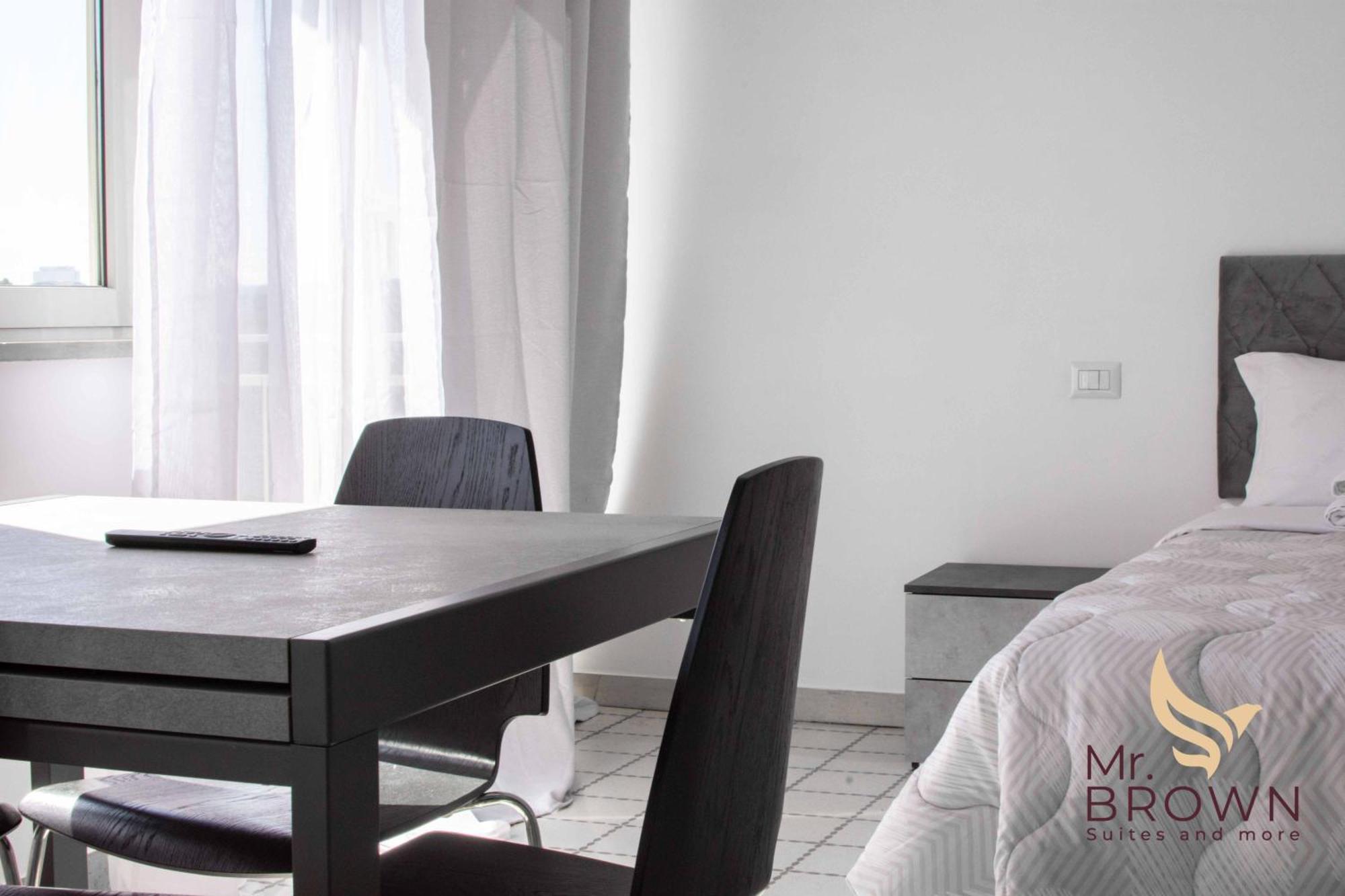 Mr Brown Home And Suites Roma Ngoại thất bức ảnh